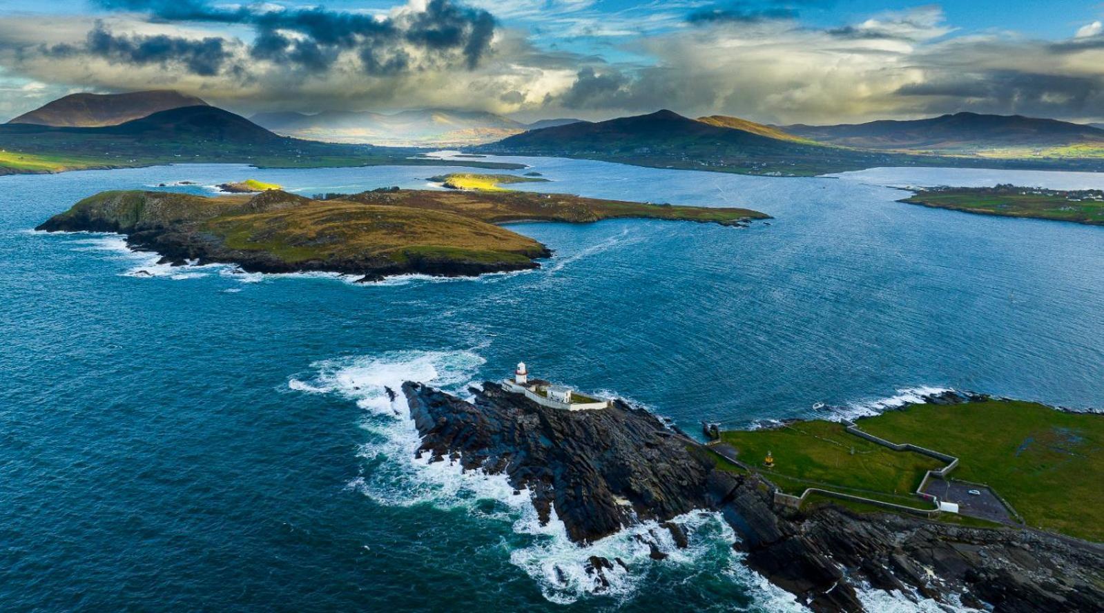 Double Decker Bus At Valentia Island Escape Otel Chapeltown Dış mekan fotoğraf